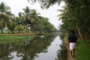 Following Thomas along the Kerala backwater canal paths